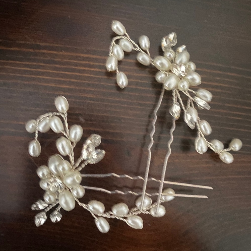 Hair pins wedding
